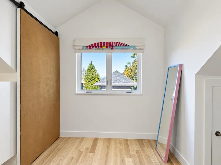 80 E 22nd Avenue, Vancouver, BC, V5V 1T4 - 27