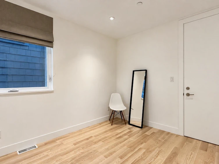 80 E 22nd Avenue, Vancouver, BC, V5V 1T4 - 15