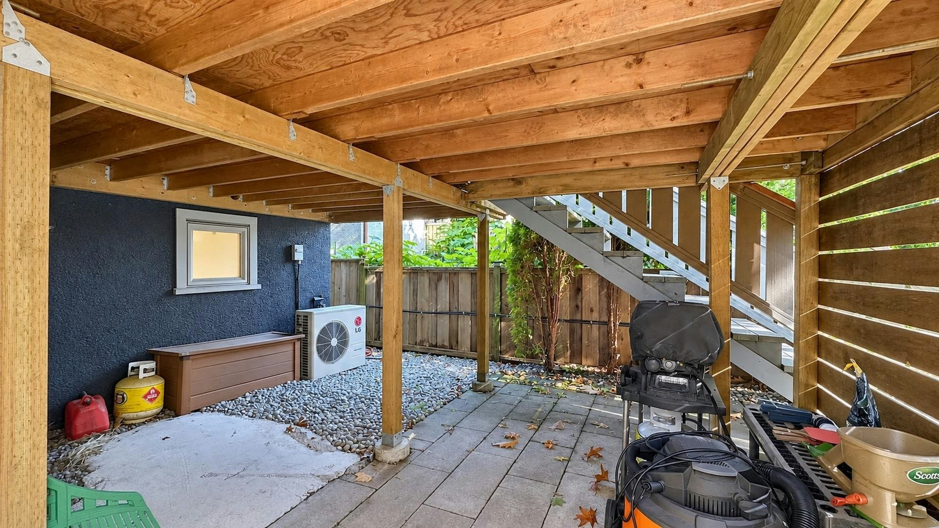 80 E 22nd Avenue, Vancouver, BC, V5V 1T4 - 40