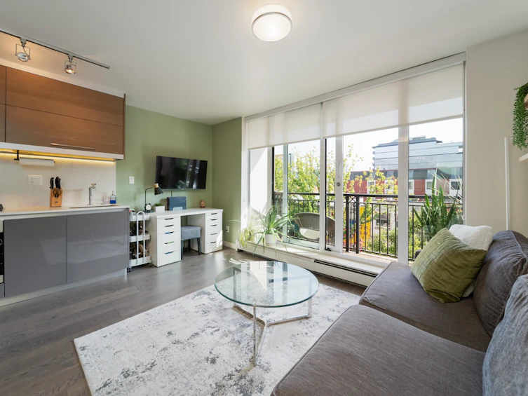511-189 Keefer Street, Vancouver, BC, V6A 0C8