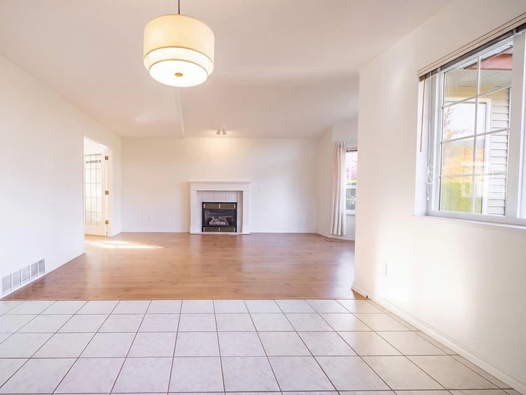 1824 Willow Crescent, Squamish, BC, V8B 0L9 - 29