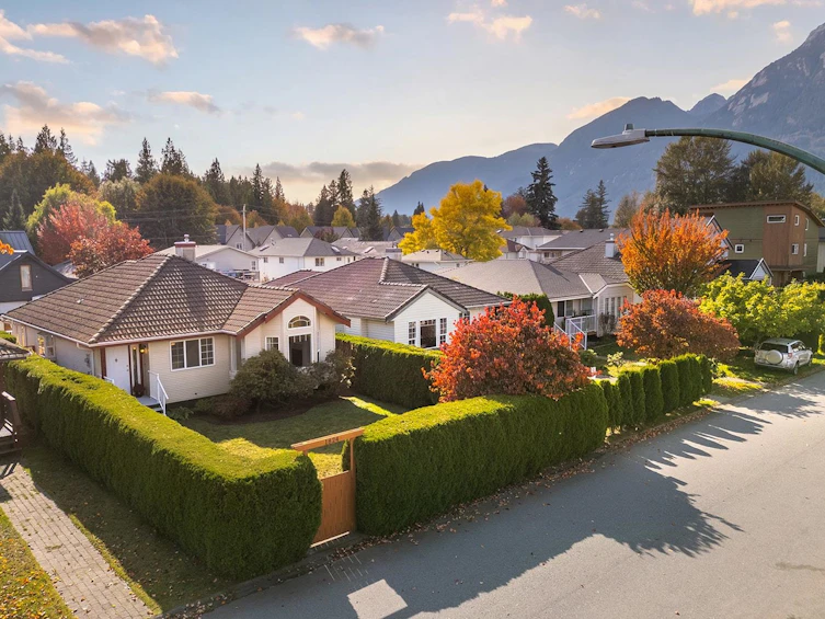 1824 Willow Crescent, Squamish, BC, V8B 0L9 - 33