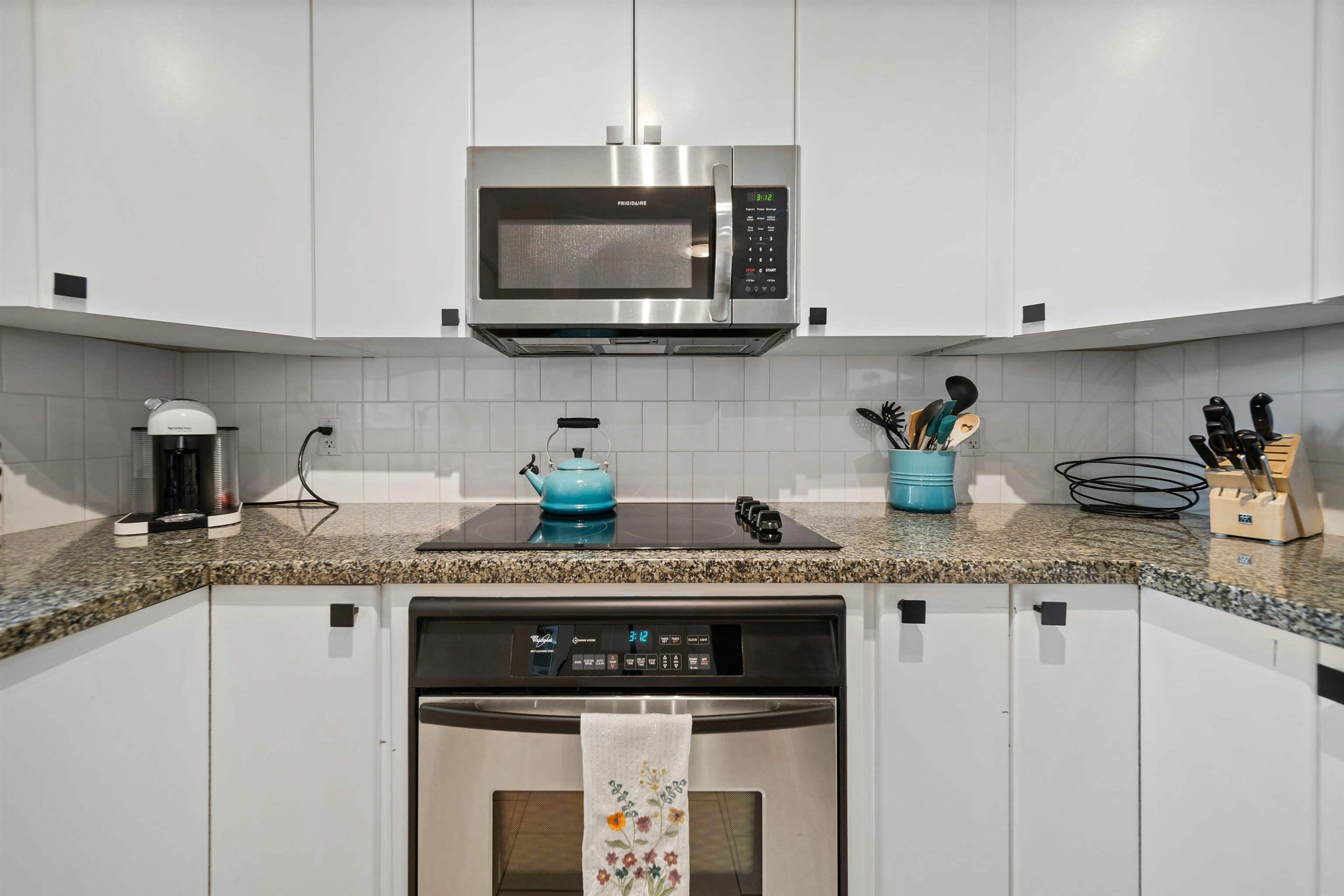 6-4132 Halifax Street, Burnaby, BC, V5C 6V1 - 12