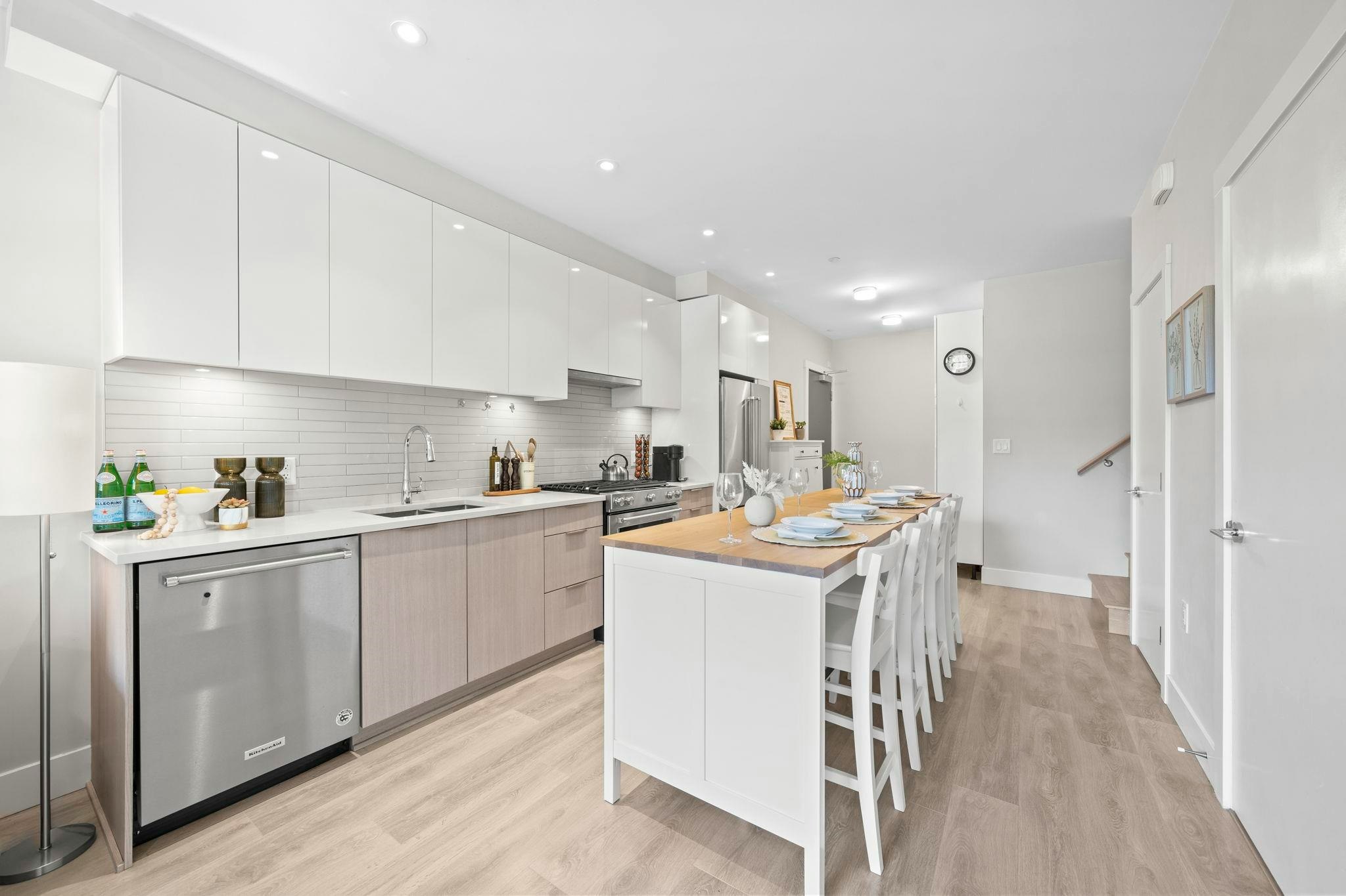 101-3588 Sawmill Crescent, Vancouver, BC, V5S 0H5 - 11