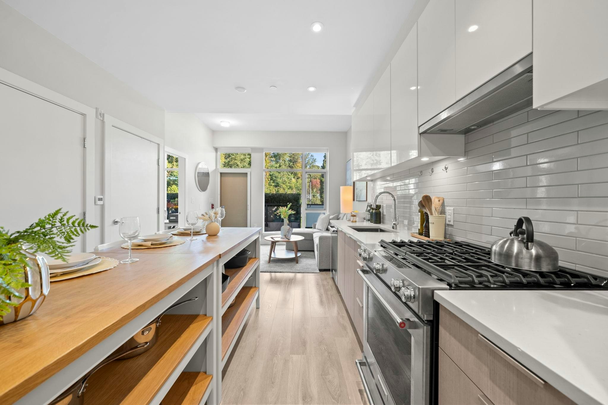 101-3588 Sawmill Crescent, Vancouver, BC, V5S 0H5 - 9