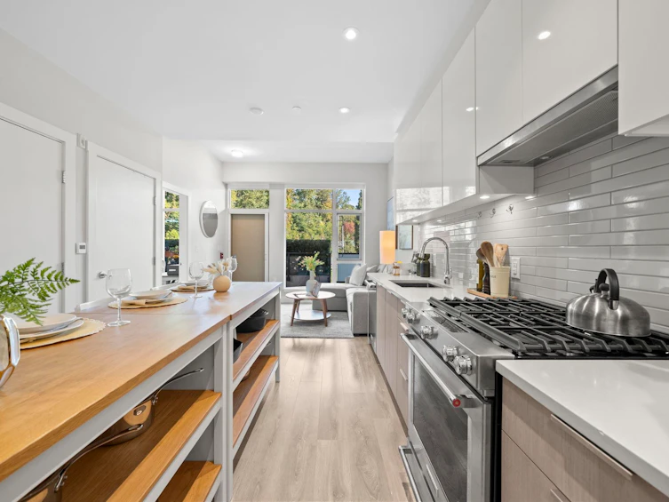 101-3588 Sawmill Crescent, Vancouver, BC, V5S 0H5 - 9
