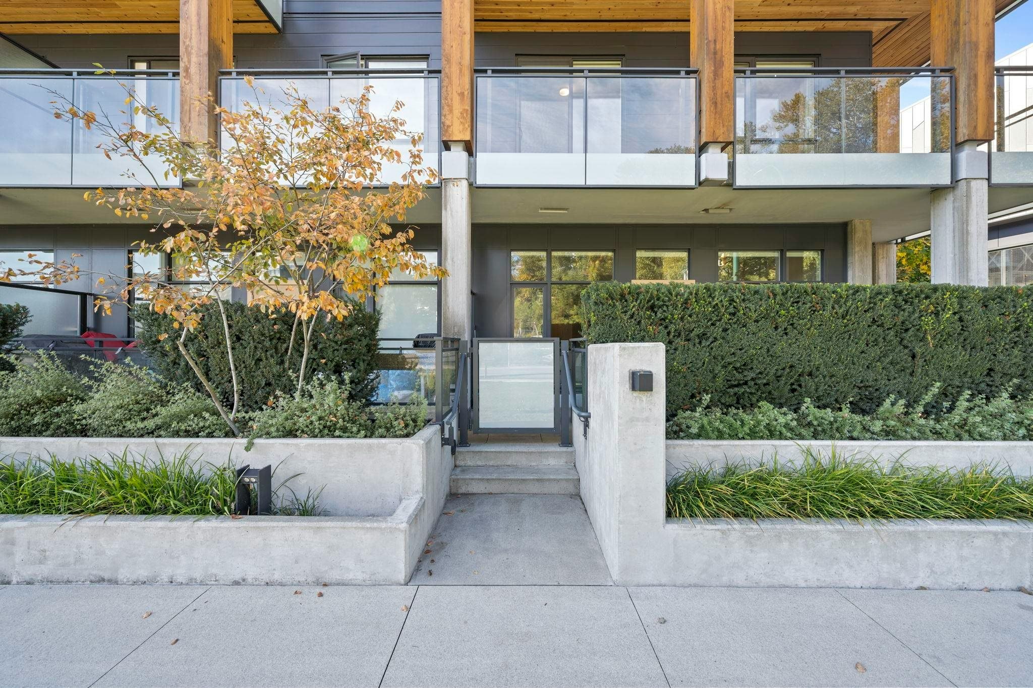 101-3588 Sawmill Crescent, Vancouver, BC, V5S 0H5