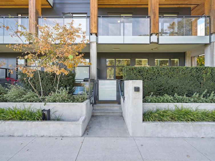 101-3588 Sawmill Crescent, Vancouver, BC, V5S 0H5