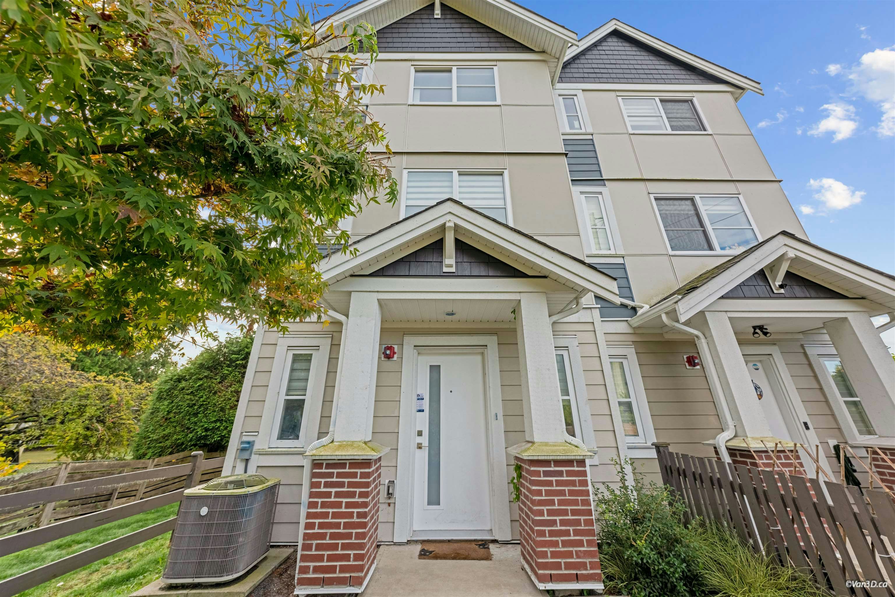 36-5377 8a Avenue, Delta, BC, V4M 0E2