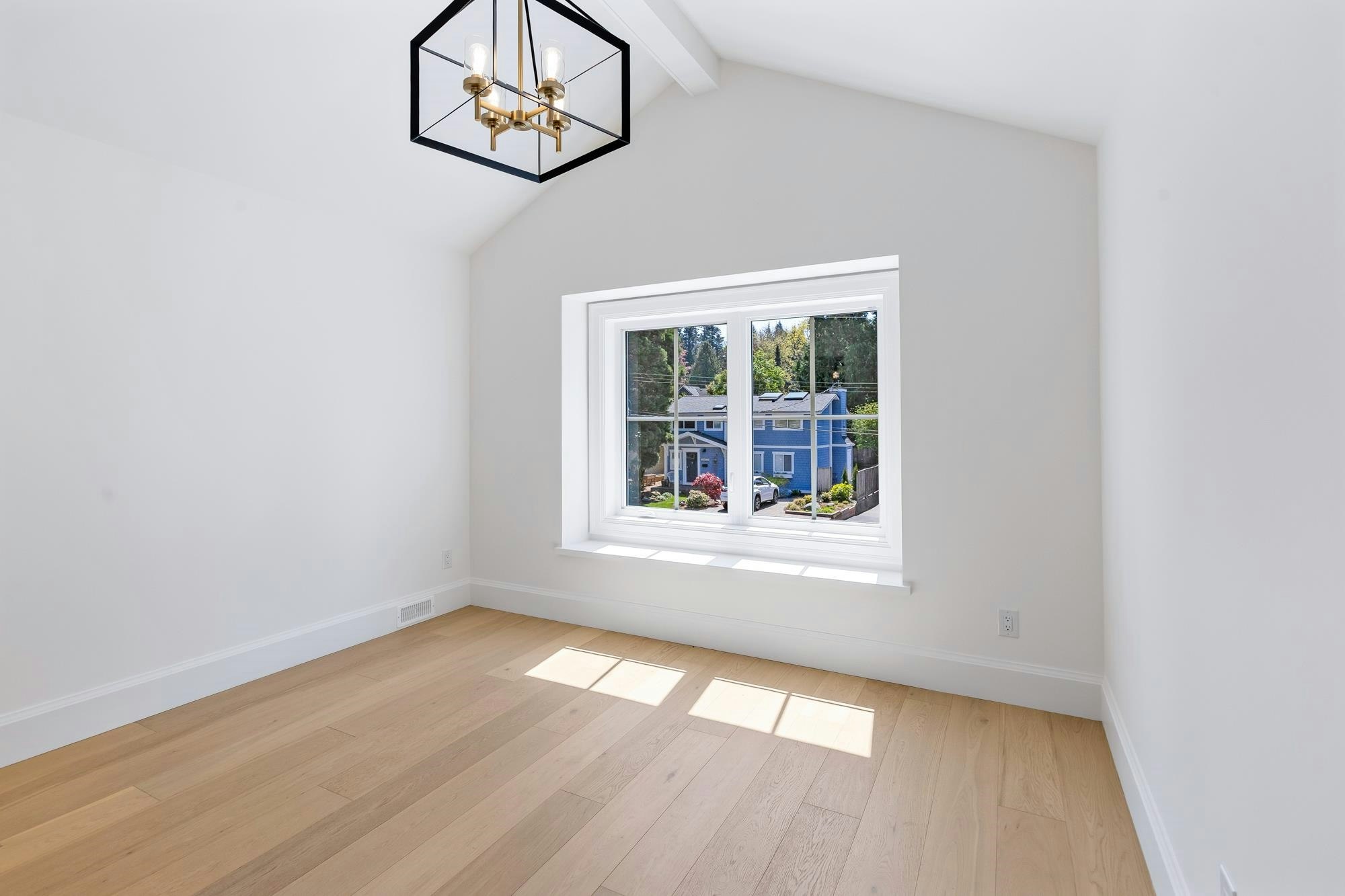 12641 15 Avenue, Surrey, BC, V4A 1K2 - 24