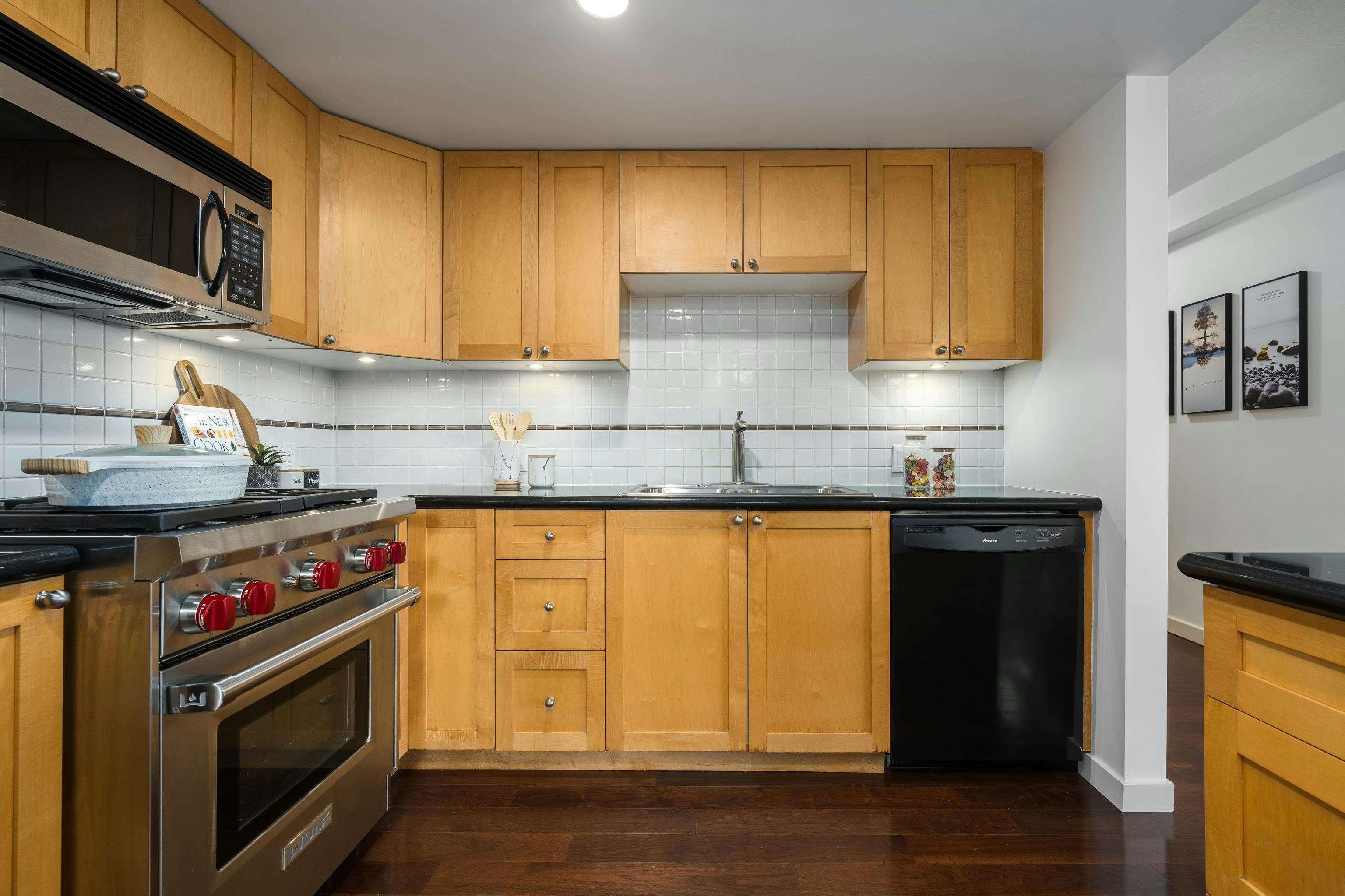 204-1485 W 6th Avenue, Vancouver, BC, V6H 4G1 - 10