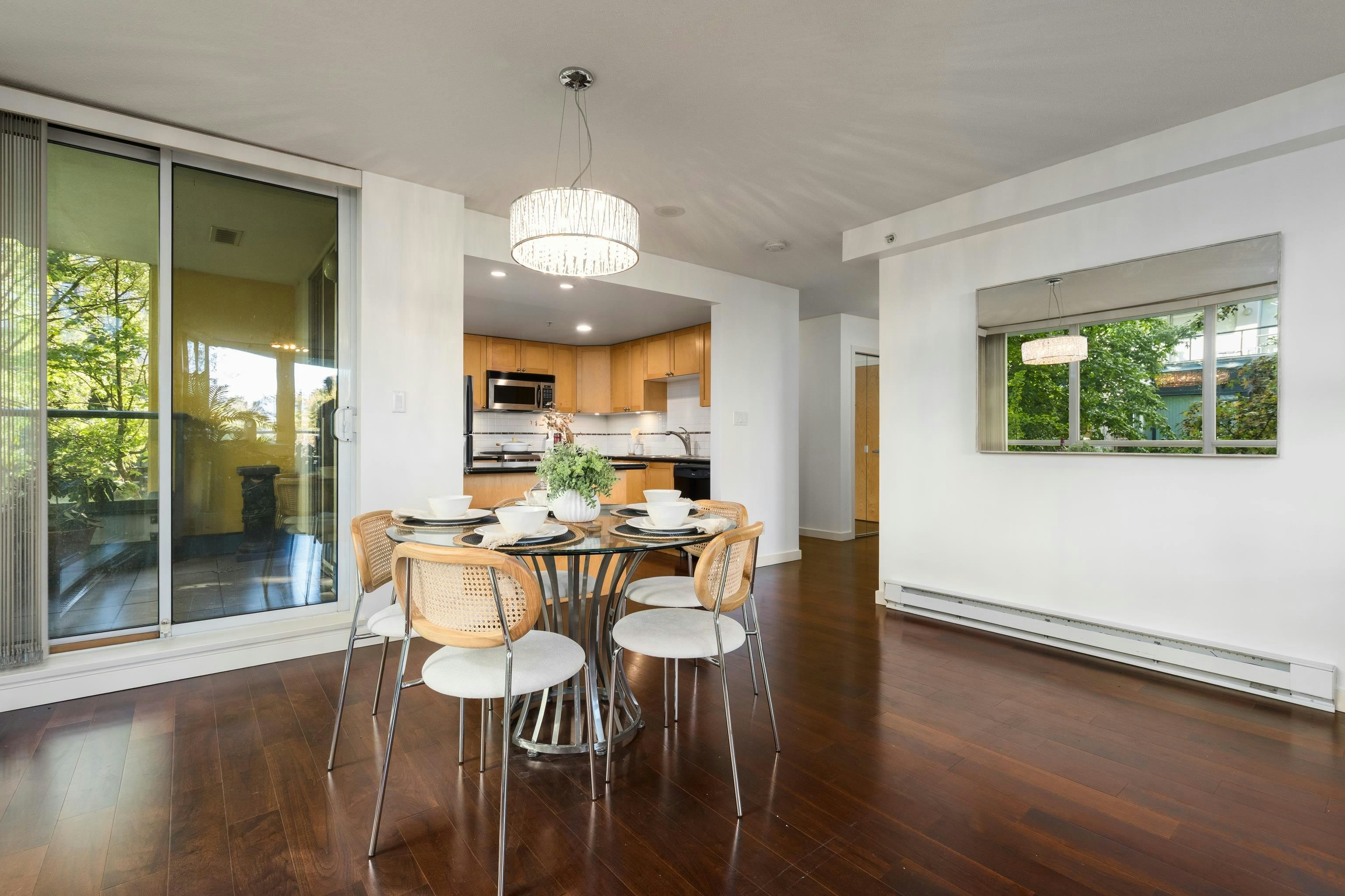 204-1485 W 6th Avenue, Vancouver, BC, V6H 4G1 - 7
