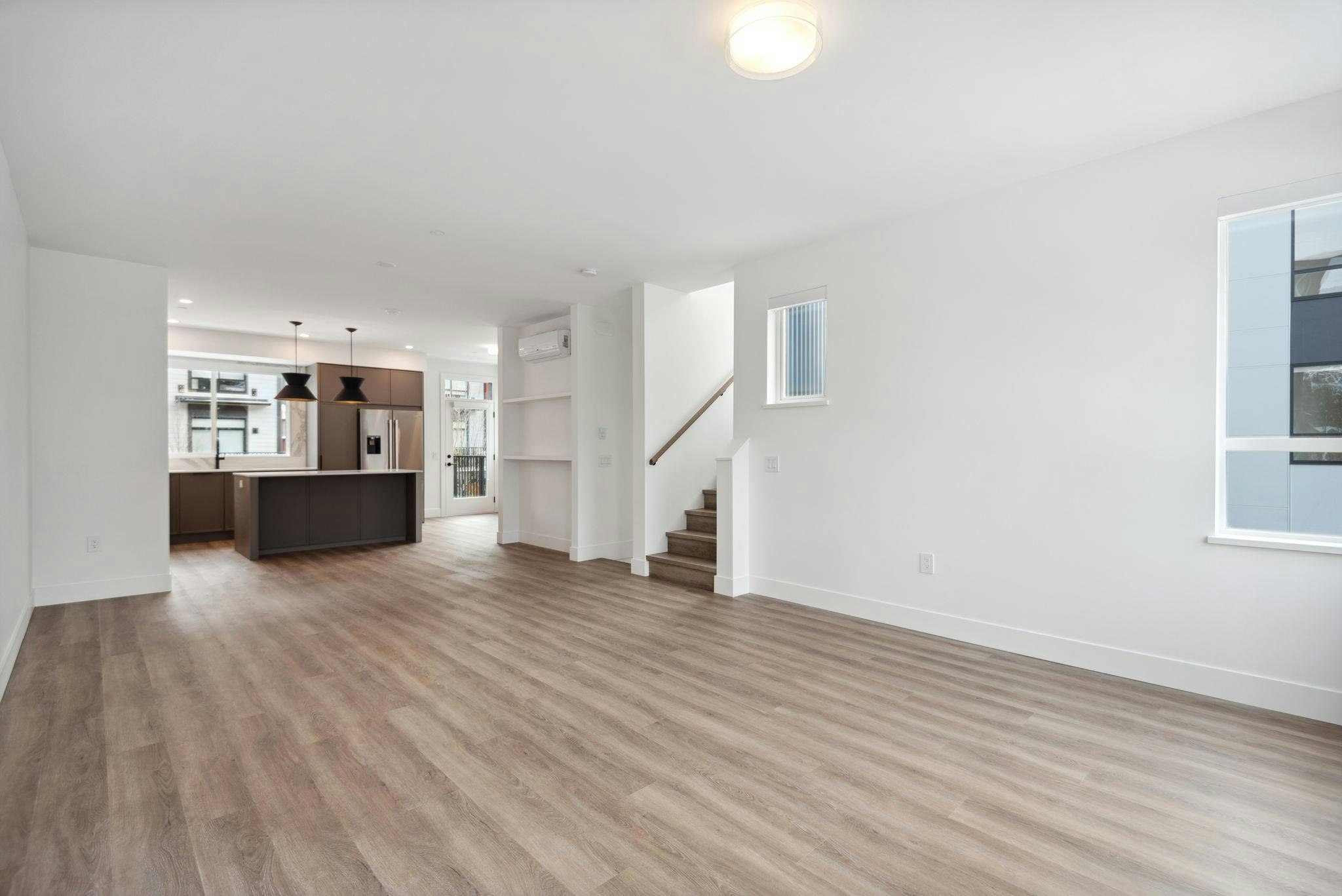 38073 Helm Way, Squamish, BC, V8B 1E6 - 11