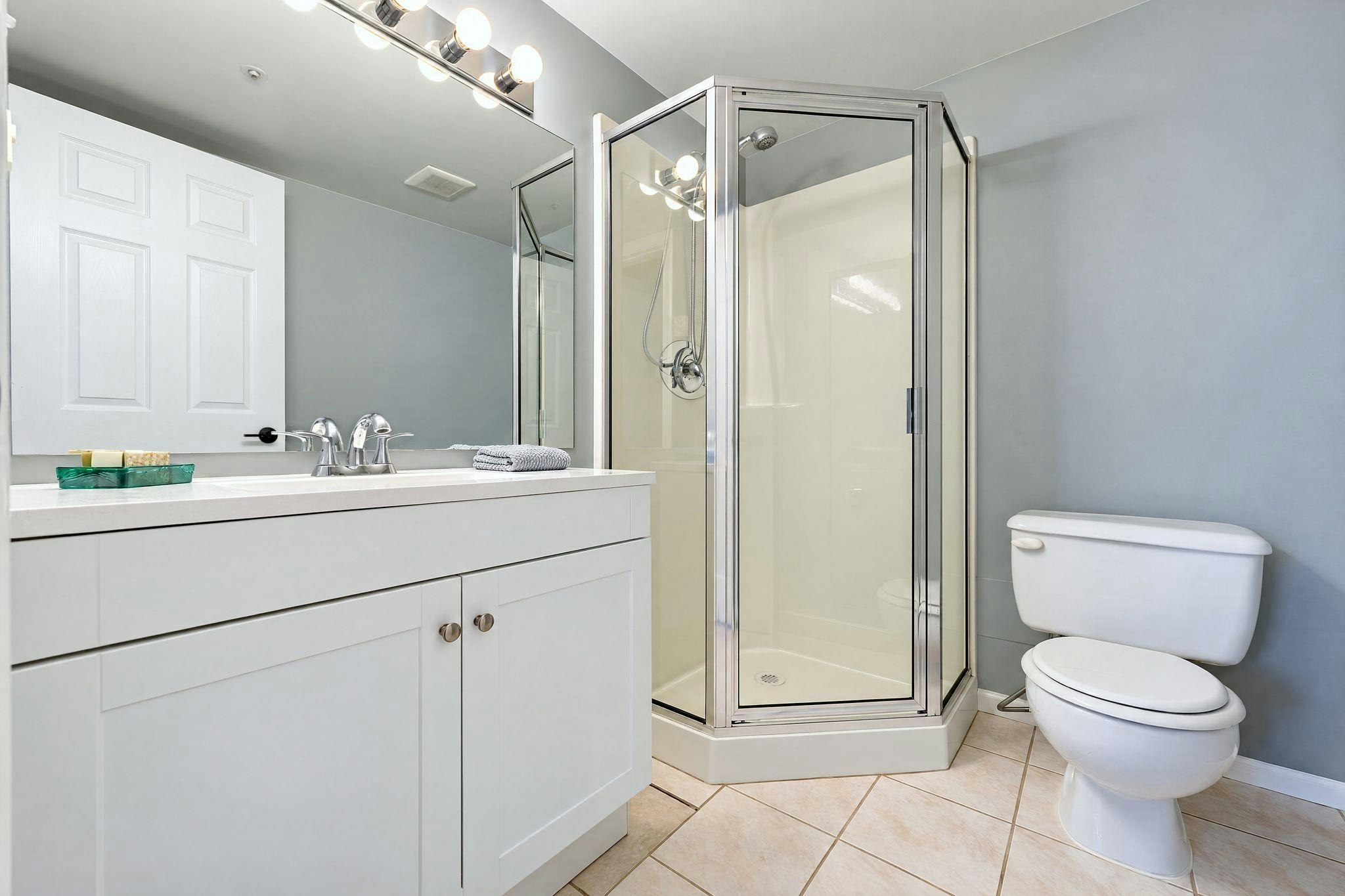 206-2405 Kamloops Street, Vancouver, BC, V5M 4V6 - 26