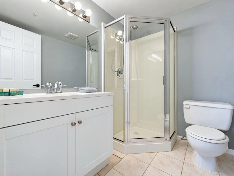 206-2405 Kamloops Street, Vancouver, BC, V5M 4V6 - 26
