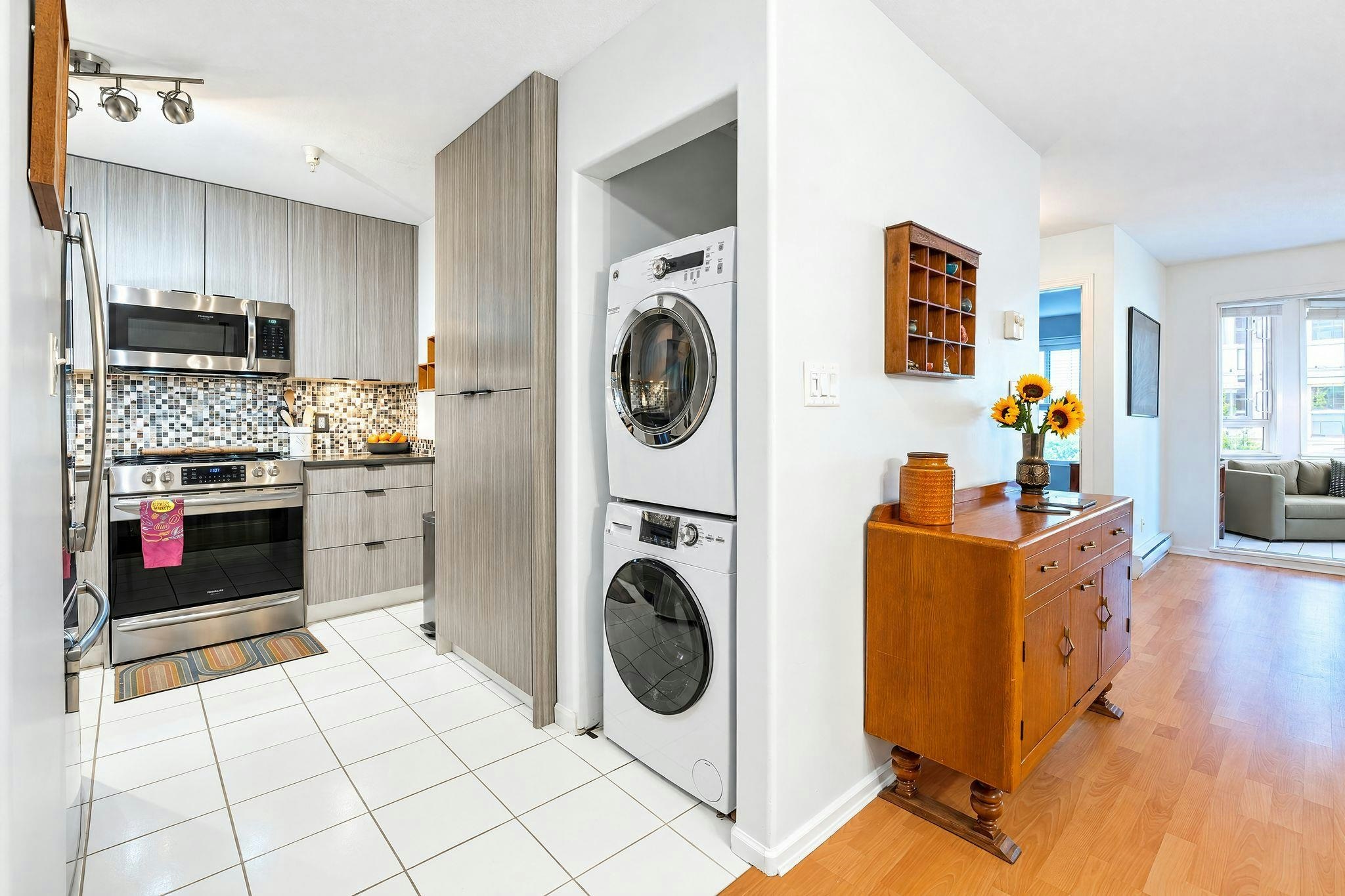206-2405 Kamloops Street, Vancouver, BC, V5M 4V6 - 27