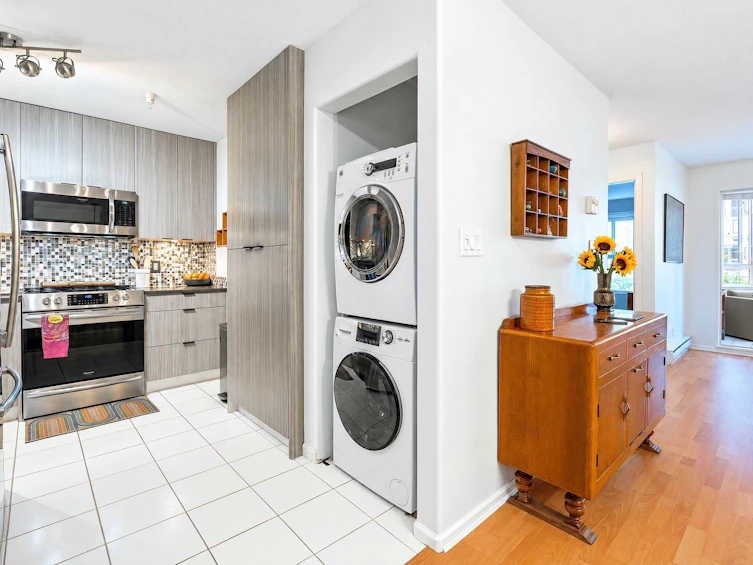 206-2405 Kamloops Street, Vancouver, BC, V5M 4V6 - 27