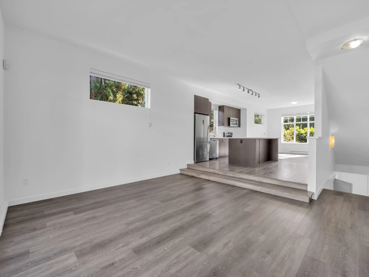 113-8130 136a Street, Surrey, BC, V3W 1H9 - 10