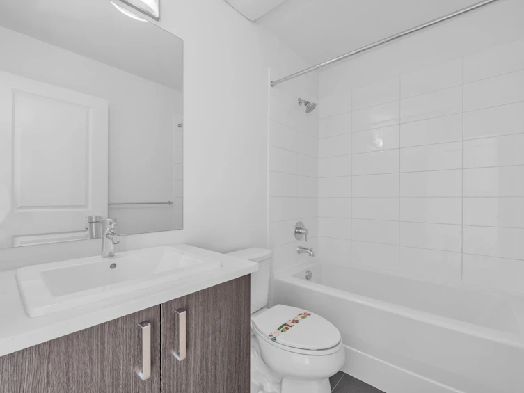 113-8130 136a Street, Surrey, BC, V3W 1H9 - 29