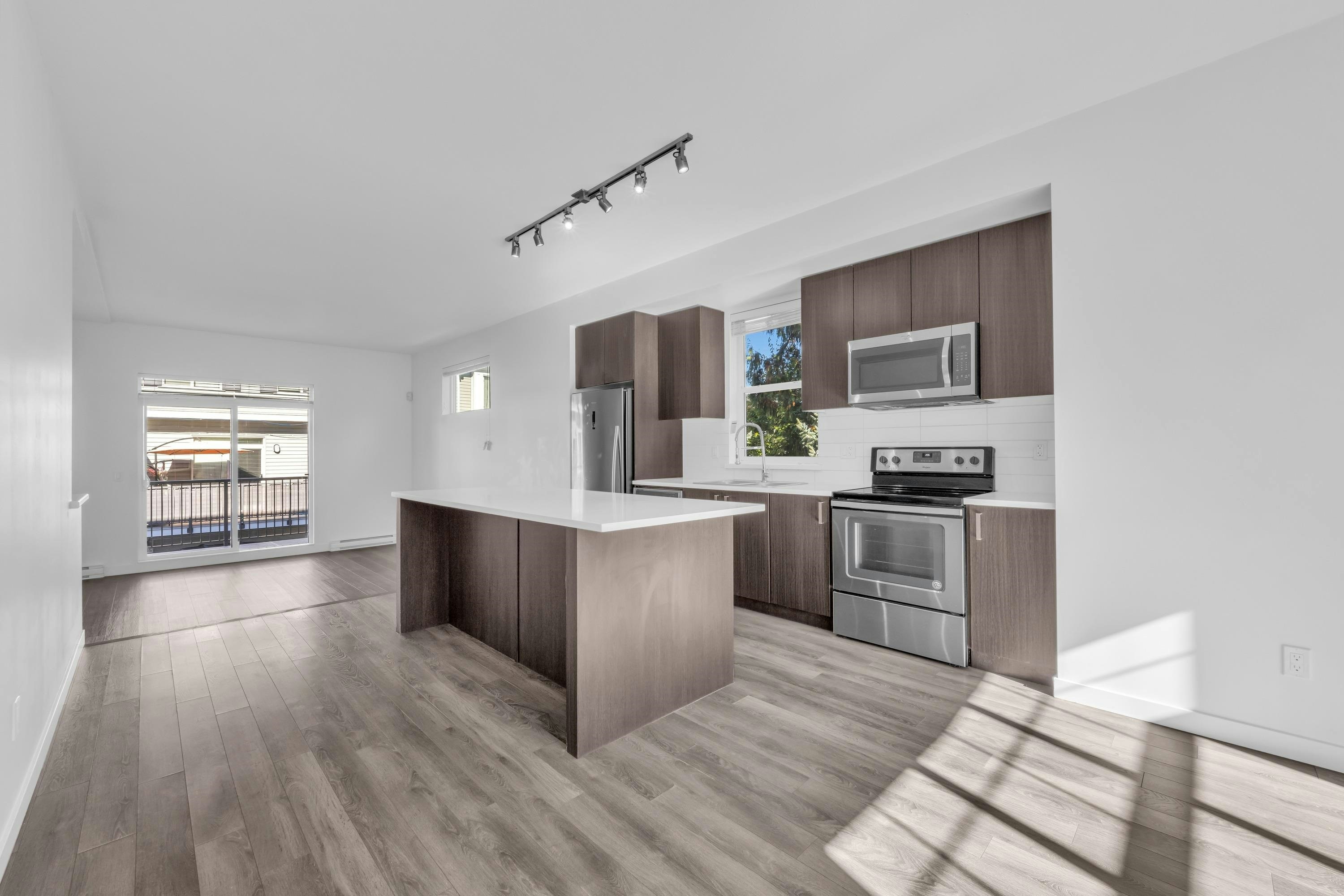 113-8130 136a Street, Surrey, BC, V3W 1H9 - 14