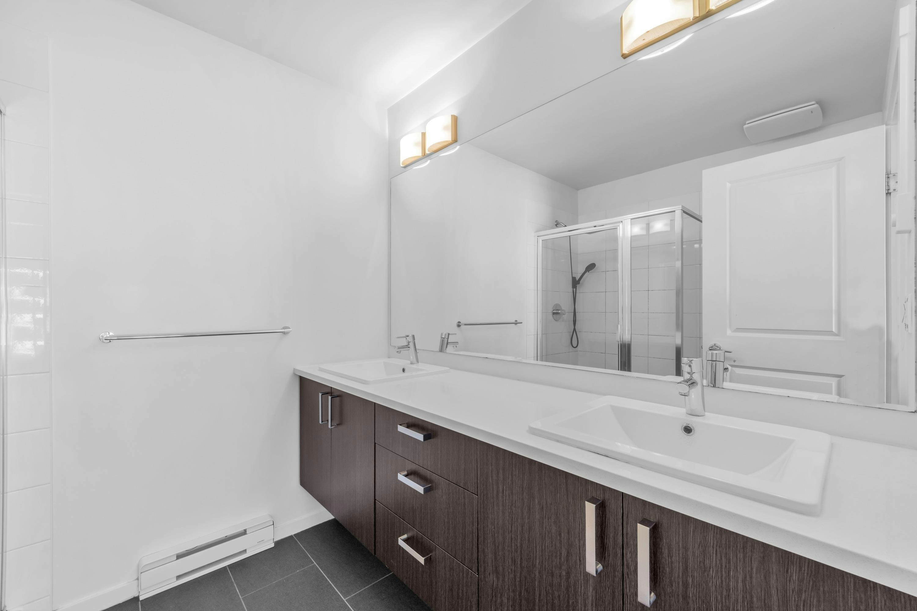 113-8130 136a Street, Surrey, BC, V3W 1H9 - 23