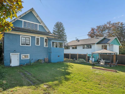 358 W 16th Street - 2