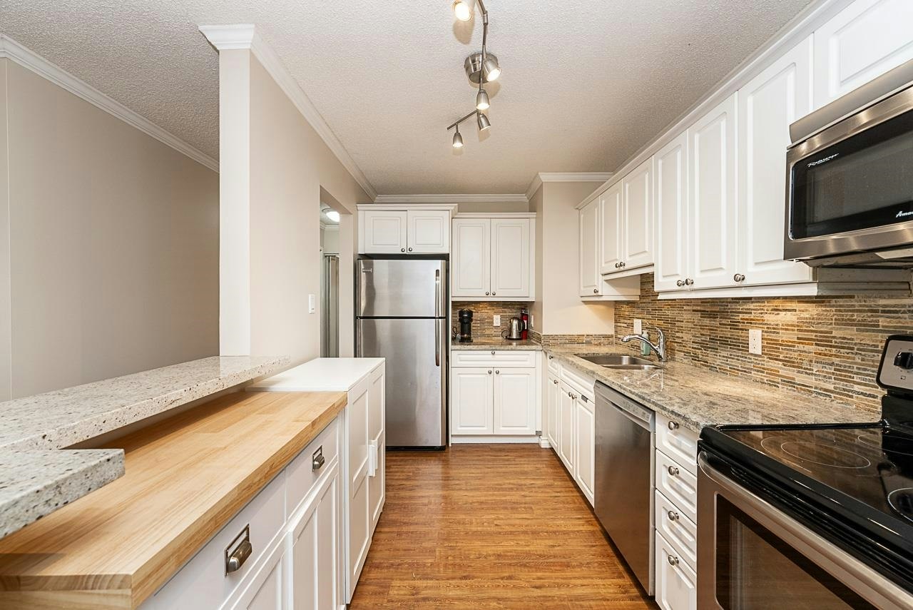 301-327 Ninth Street, New Westminster, BC, V3M 3V8 - 9
