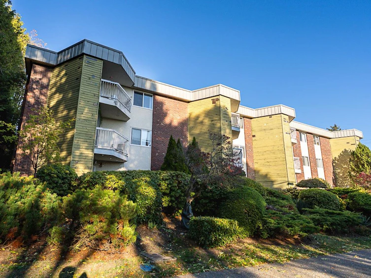301-327 Ninth Street, New Westminster, BC, V3M 3V8 - 25