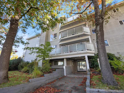 301-13680 84 Avenue - 2