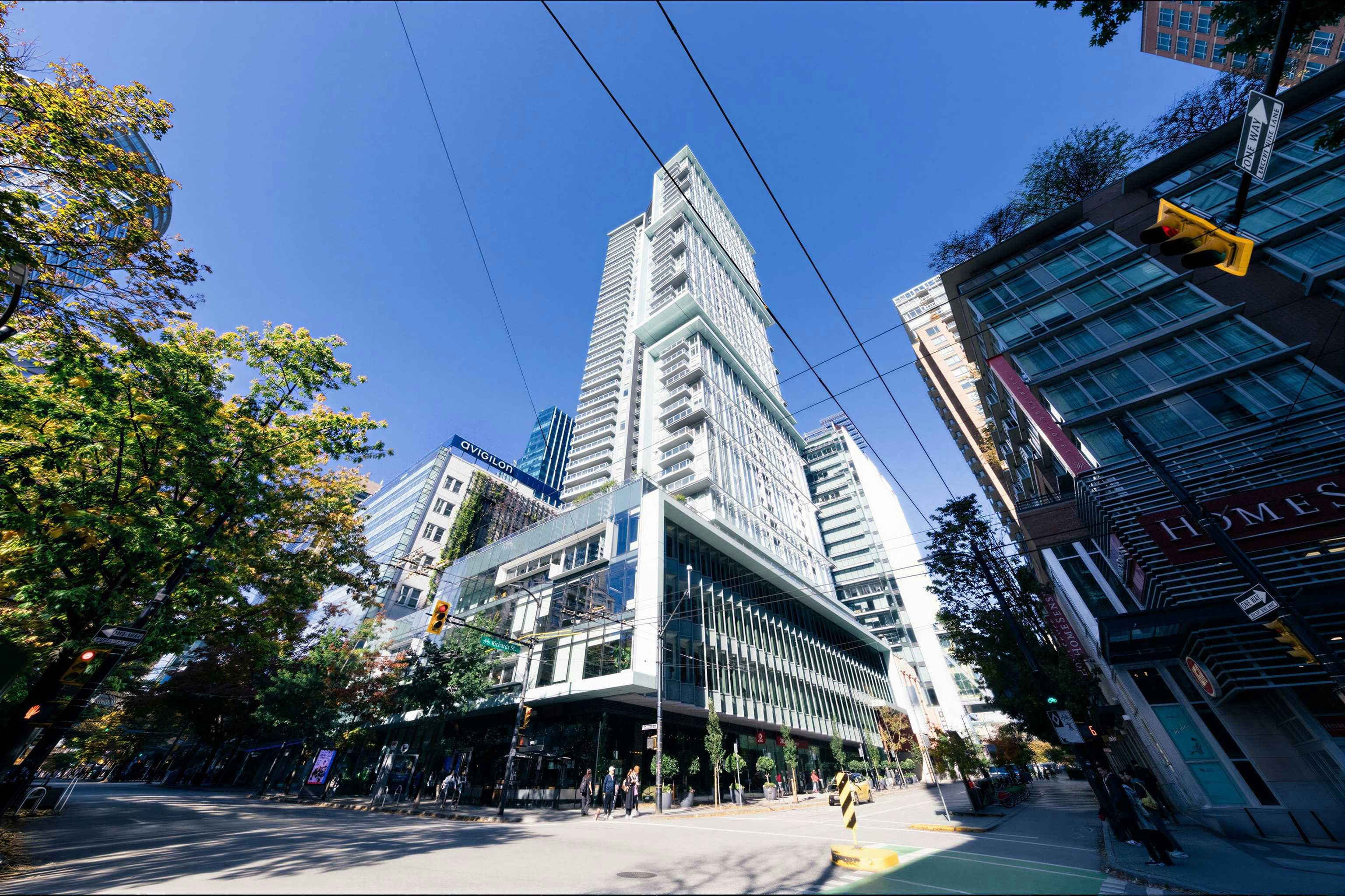 1902-777 Richards Street - 2
