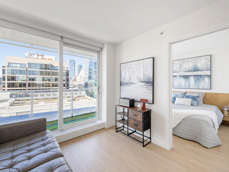 1902-777 Richards Street, Vancouver, BC, V6B 0M6 - 4