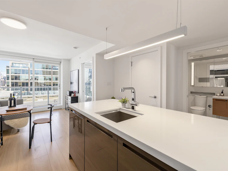 1902-777 Richards Street, Vancouver, BC, V6B 0M6 - 16