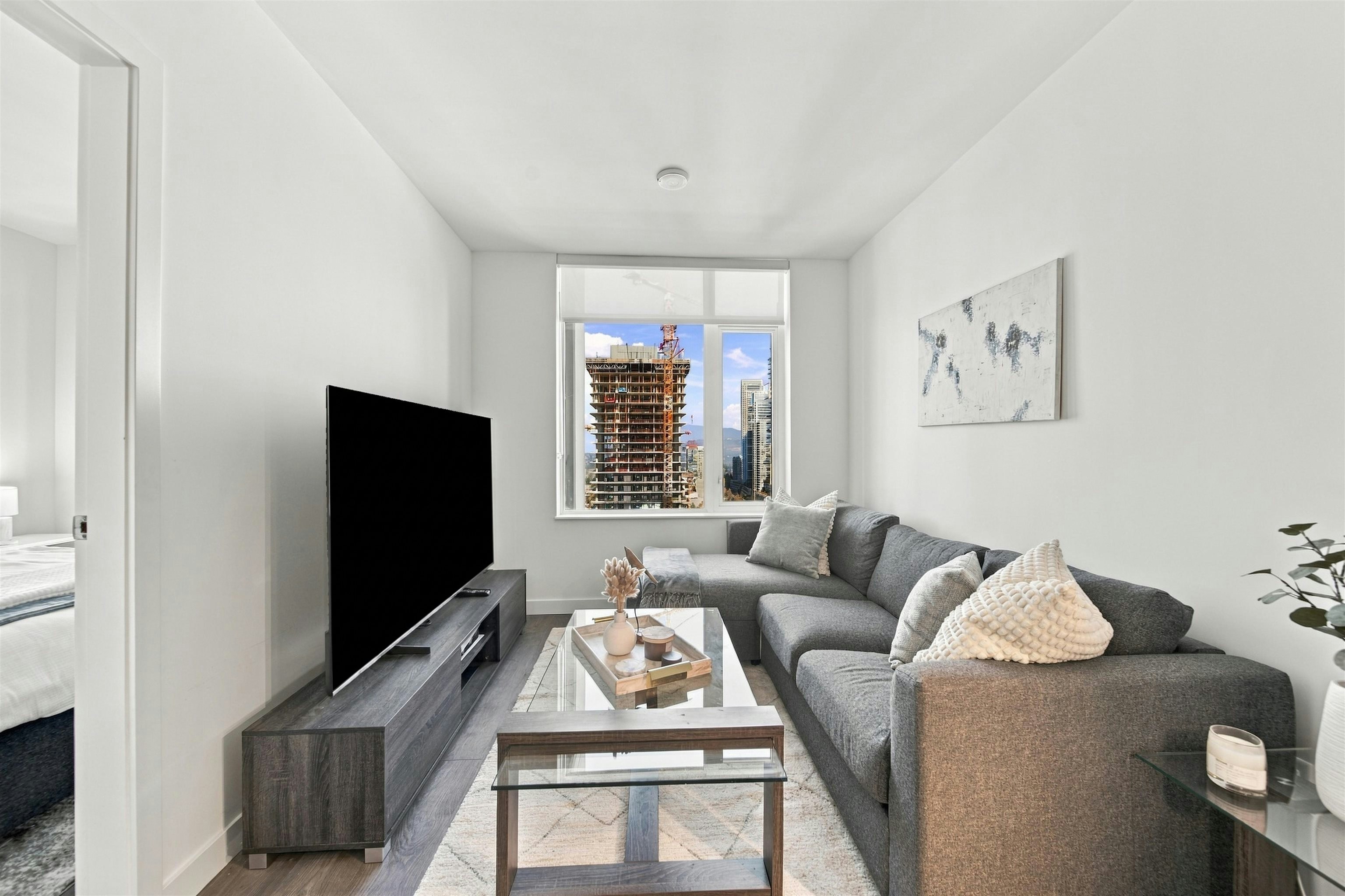 2407-6468 Willingdon Avenue - 3