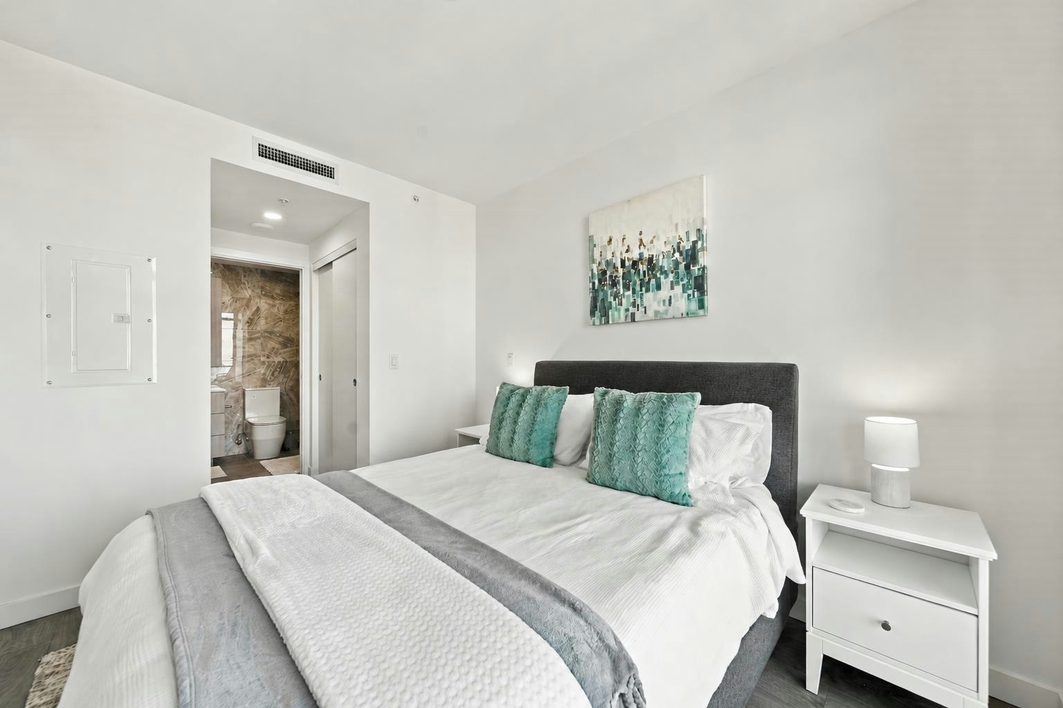 2407-6468 Willingdon Avenue, Burnaby, BC, V5H 0L3 - 18