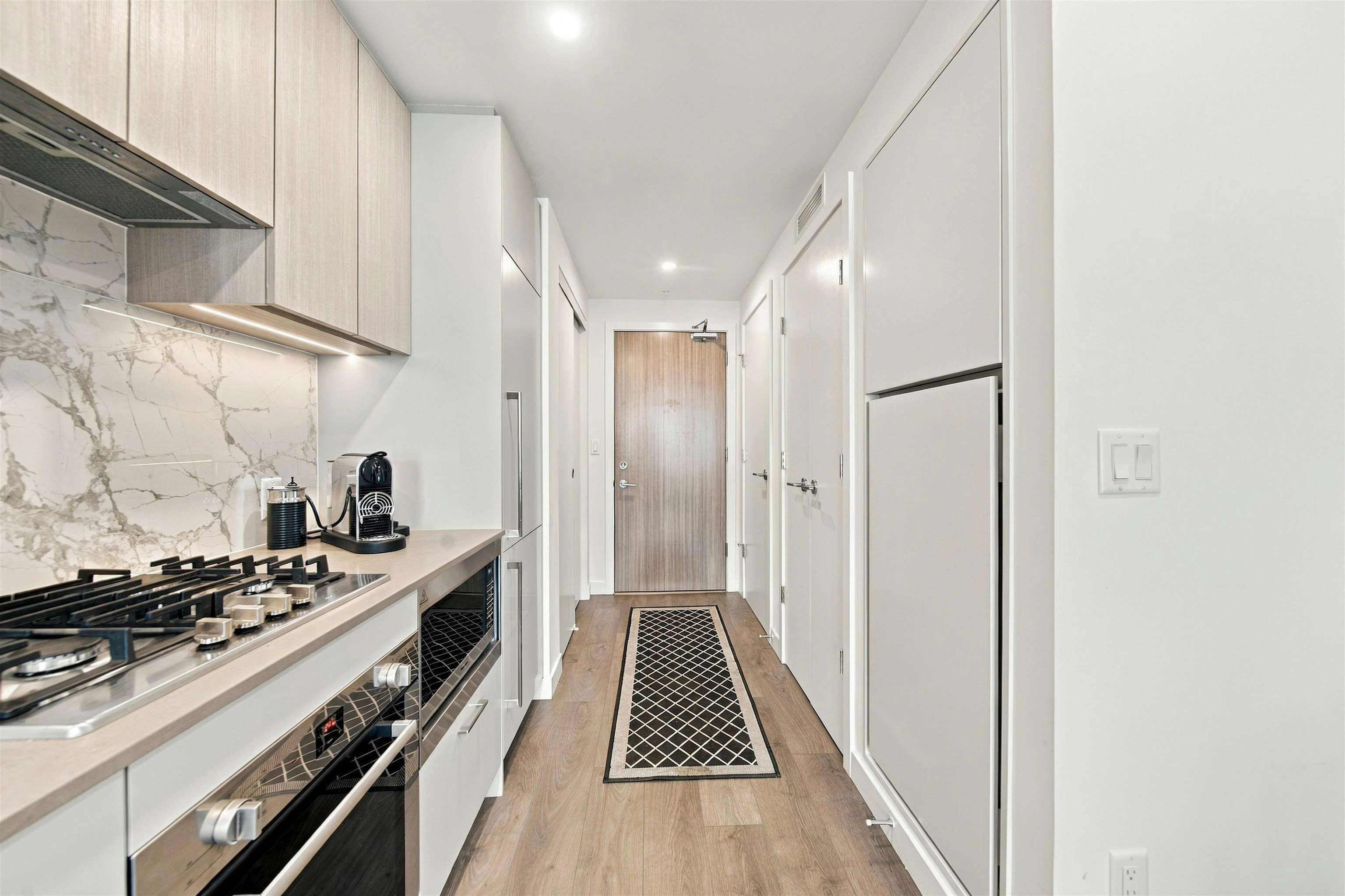 2407-6468 Willingdon Avenue, Burnaby, BC, V5H 0L3 - 12