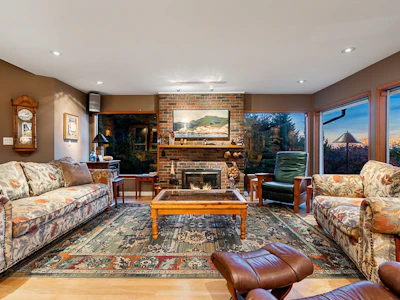 2215 Chairlift Road - 5