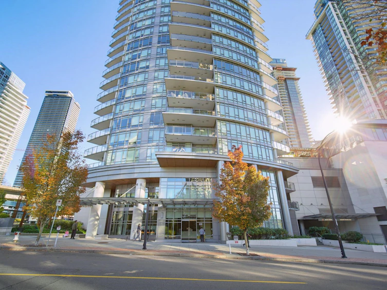 604-2008 Rosser Avenue, Burnaby, BC, V5C 0H8