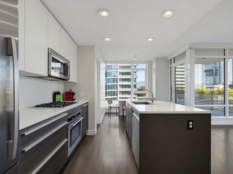 604-2008 Rosser Avenue, Burnaby, BC, V5C 0H8 - 6