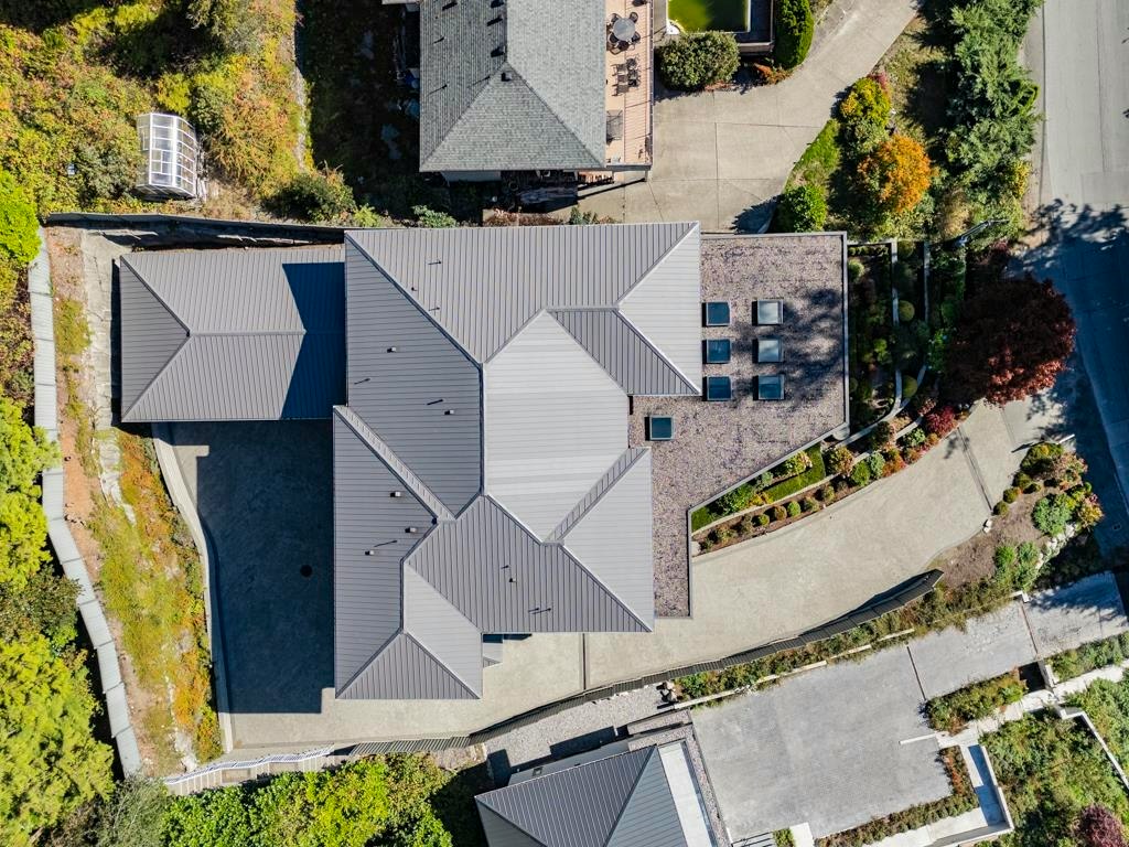 3185 Benbow Road, West Vancouver, BC, V7V 3E1 - 3