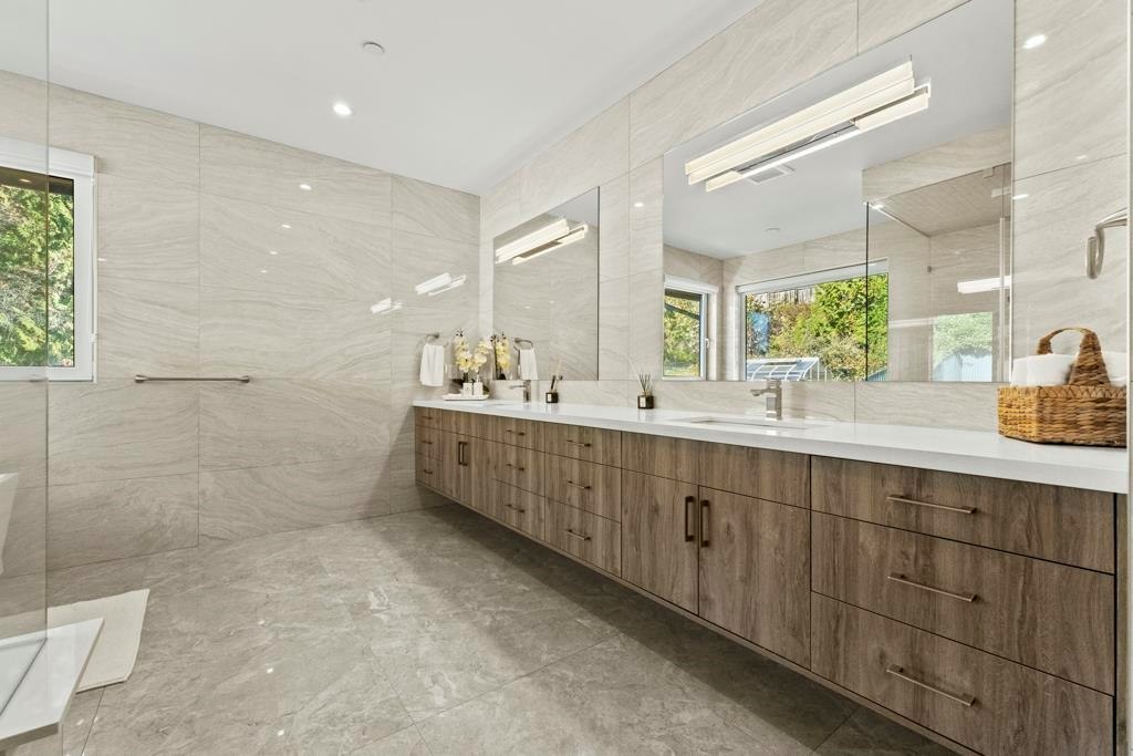 3185 Benbow Road, West Vancouver, BC, V7V 3E1 - 24