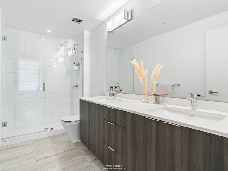 313-725 Marine Drive, North Vancouver, BC, V7M 0G2 - 18