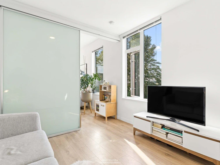 313-725 Marine Drive, North Vancouver, BC, V7M 0G2 - 11