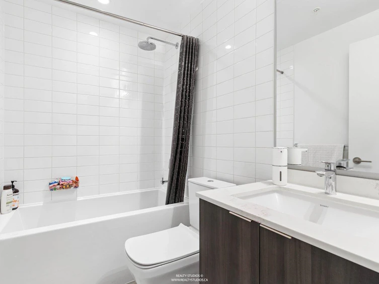 313-725 Marine Drive, North Vancouver, BC, V7M 0G2 - 24
