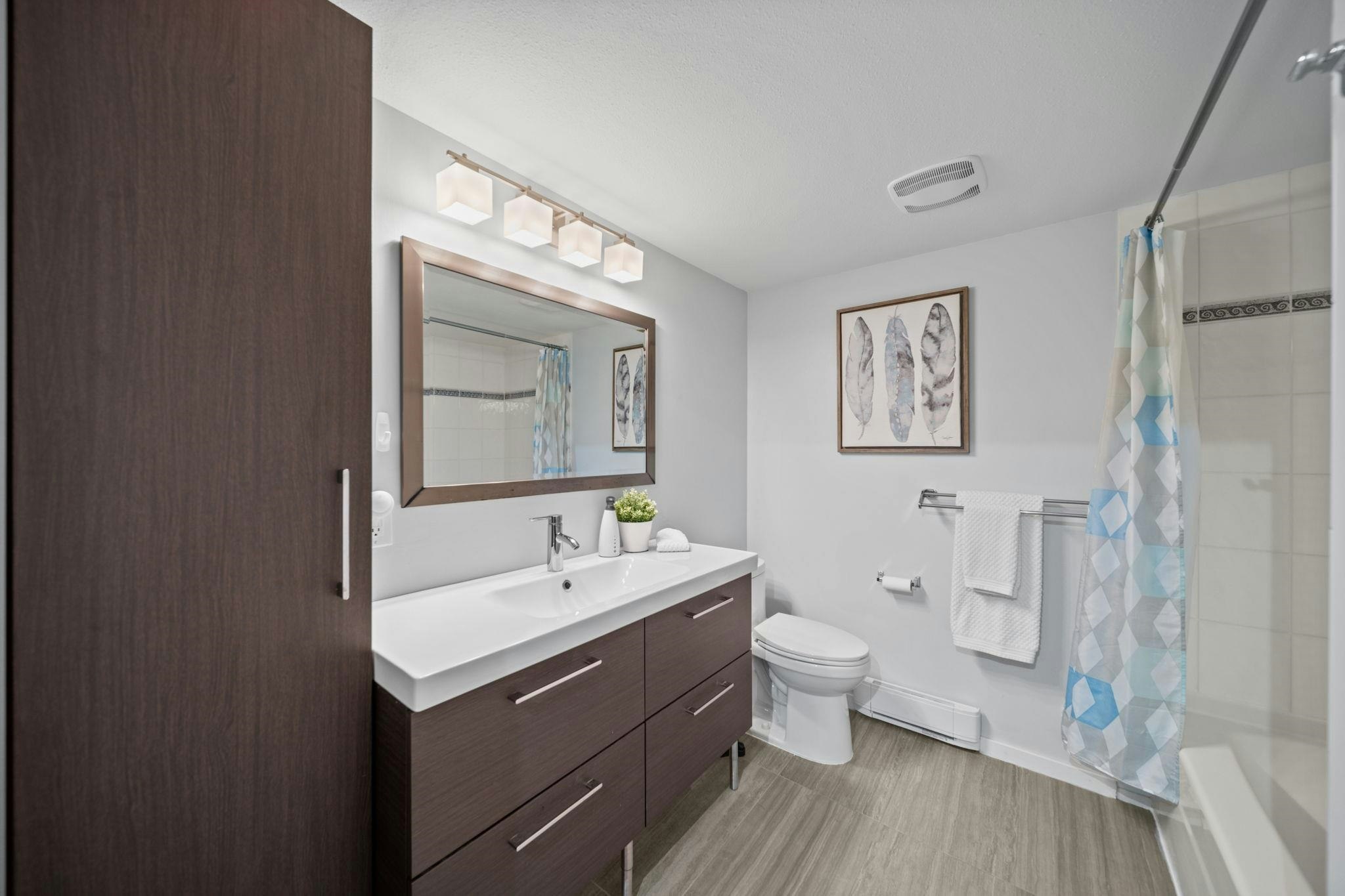 302-6745 Station Hill Court, Burnaby, BC, V3N 4Z4 - 19