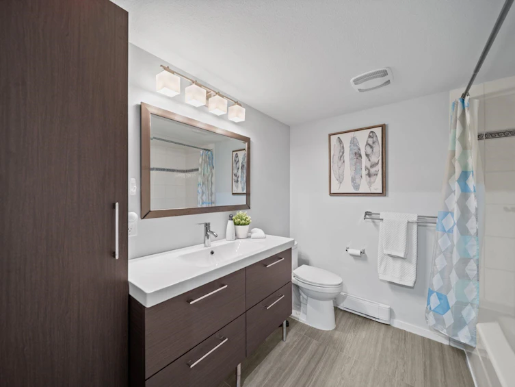 302-6745 Station Hill Court, Burnaby, BC, V3N 4Z4 - 19