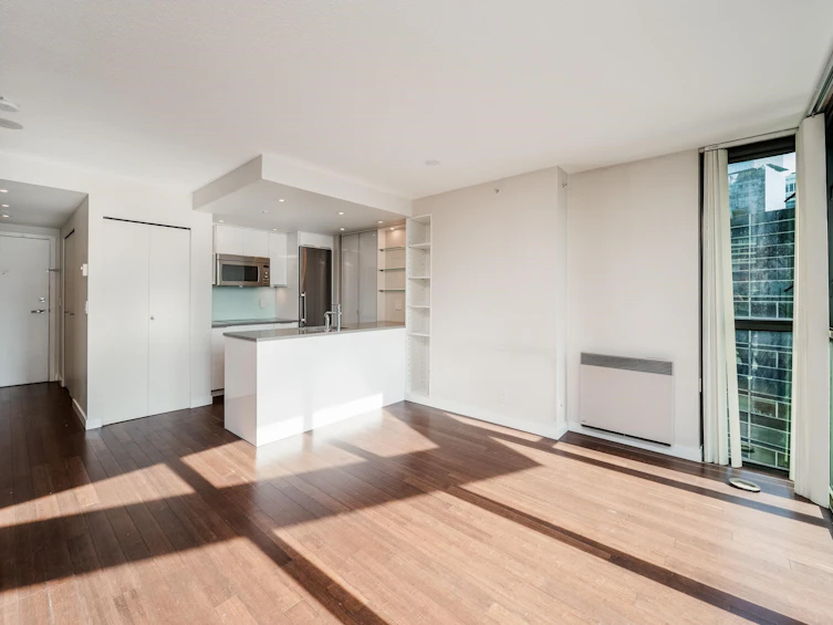 1708-1331 W Georgia Street, Vancouver, BC, V6E 4P1 - 2