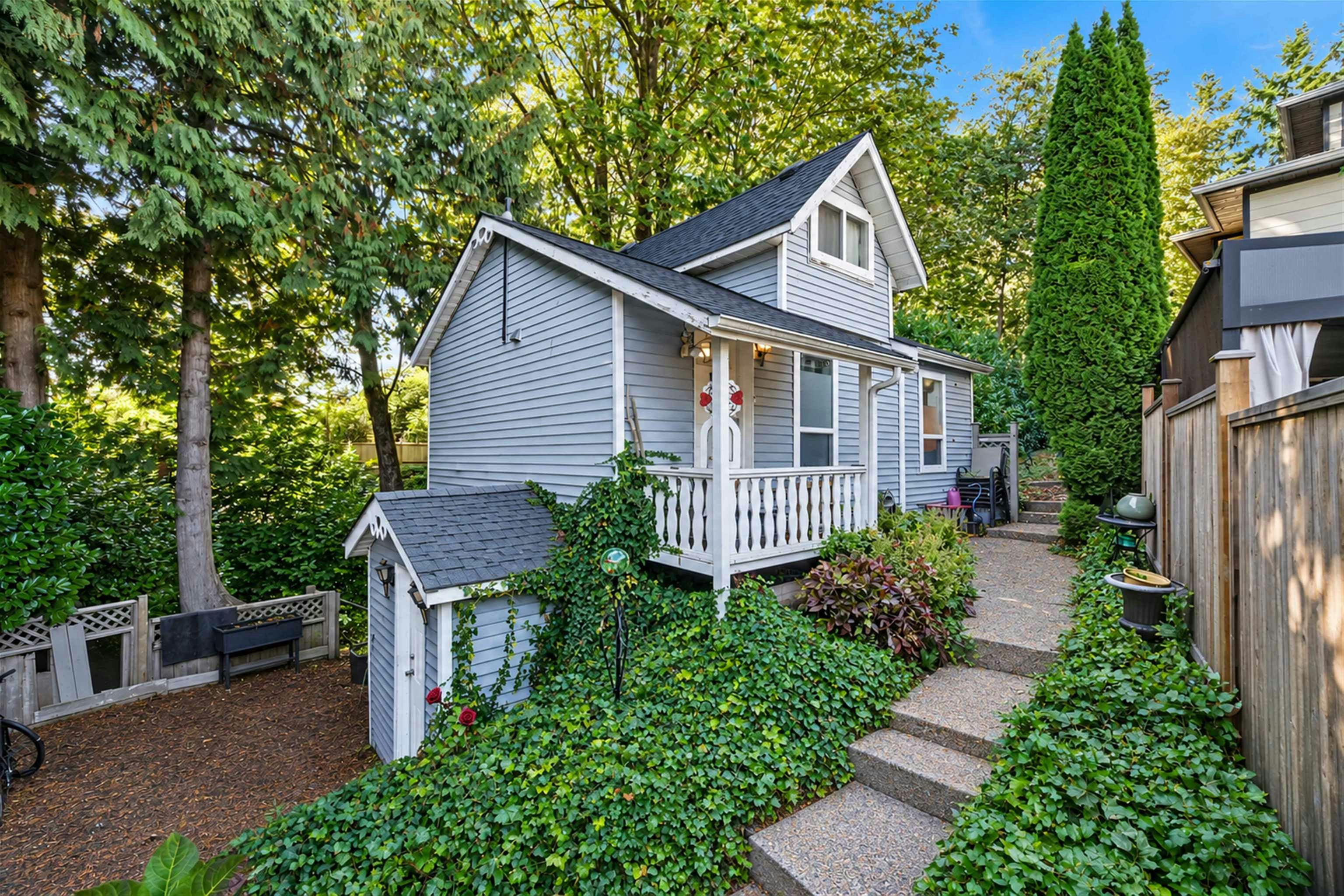 1004 Delestre Avenue, Coquitlam, BC, V3K 2G8