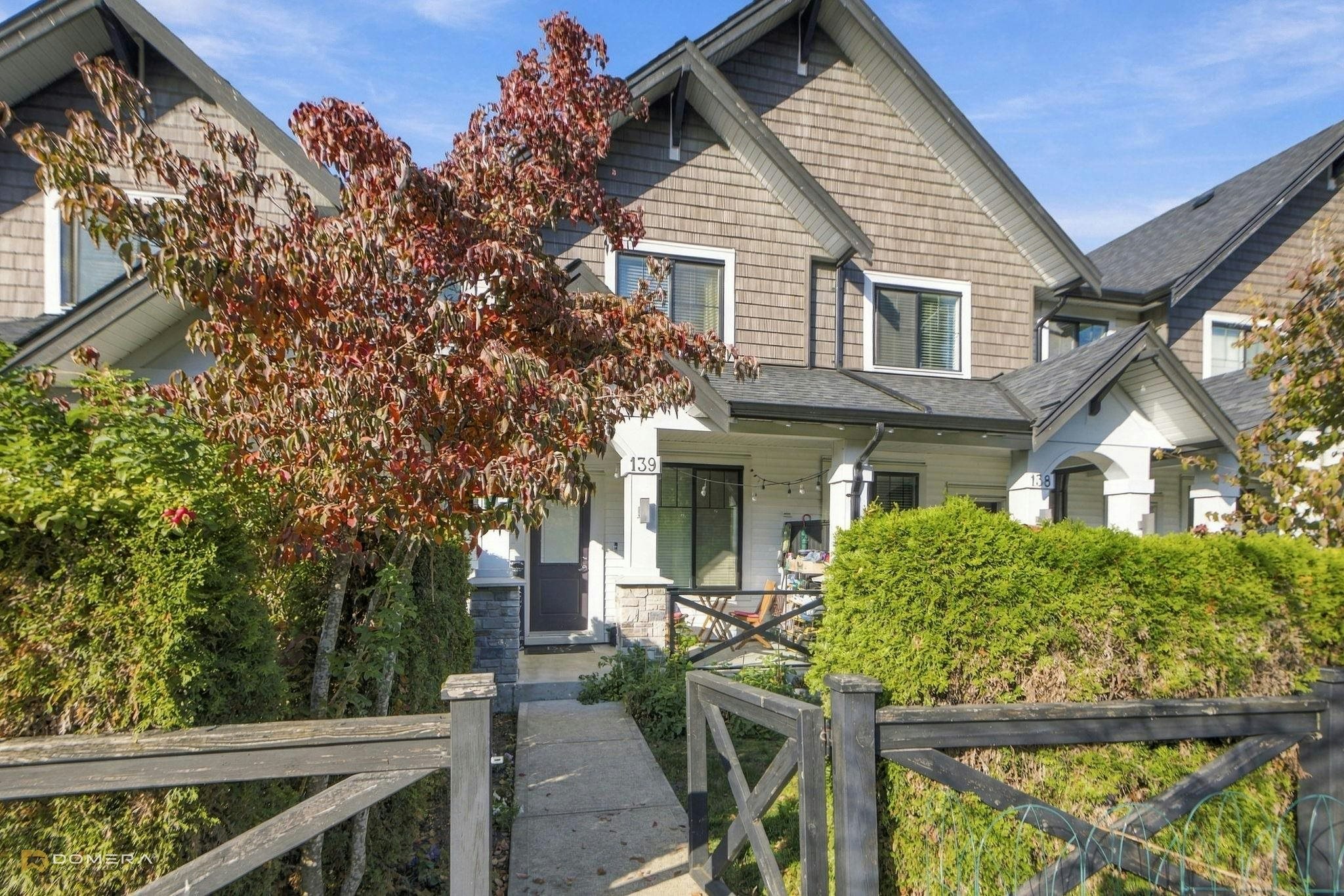 139-6030 142 Street - 2