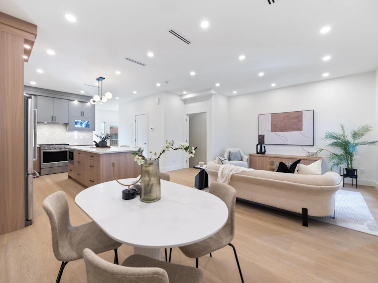 3-6176 Elgin Avenue, Burnaby, BC, V5H 3S4 - 6