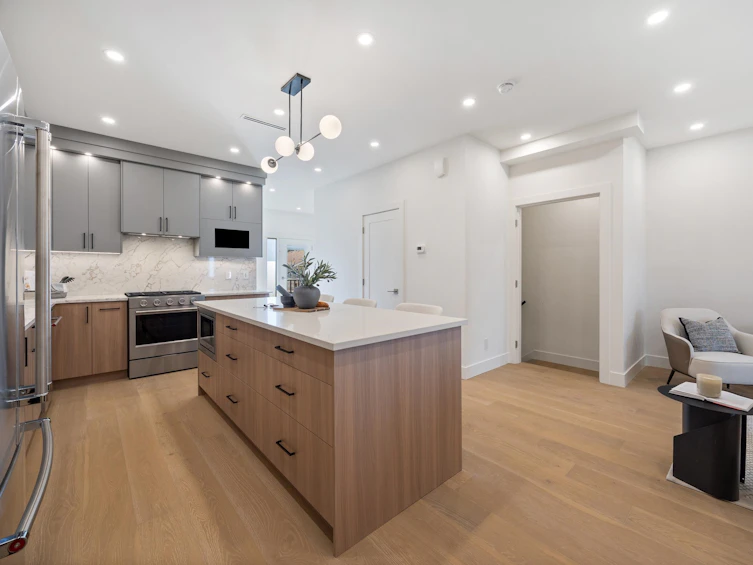 3-6176 Elgin Avenue, Burnaby, BC, V5H 3S4 - 10